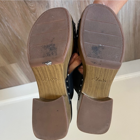 Clarks Signature Leather Heeled Sandals - Sivanne Walk size 10 women’s shoe - Picture 10 of 10